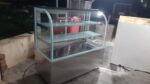 Round glass display counter refrigerator and metai counter